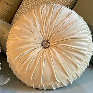 Elegant Cream Round Pillow